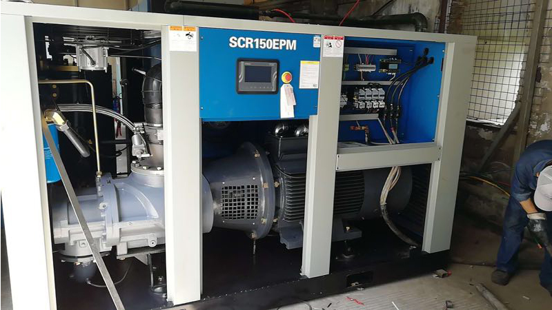 螺桿空壓機回油