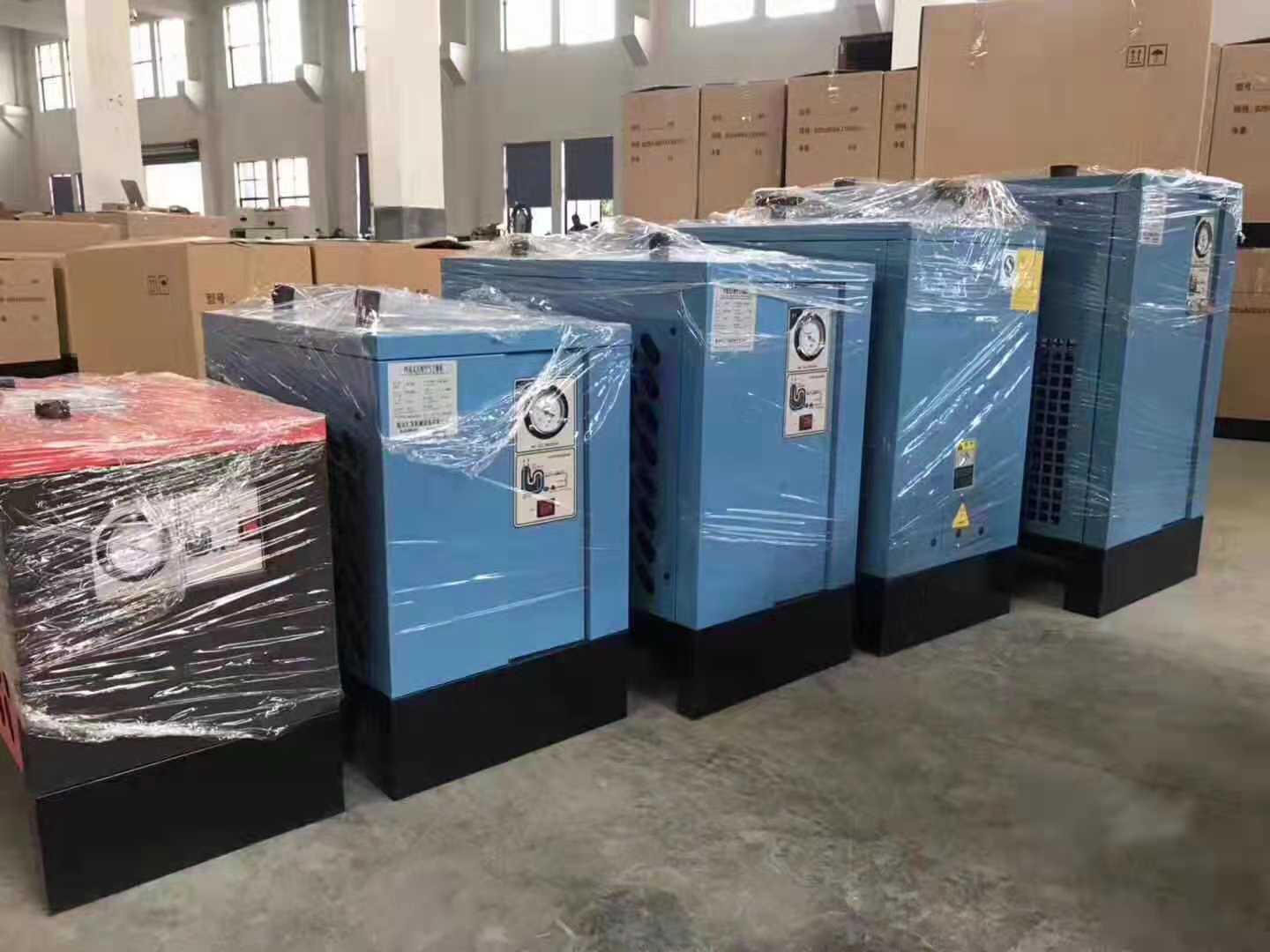 金屬加工行業(yè)針對(duì)干燥設(shè)備需要選擇哪種凈化設(shè)備？